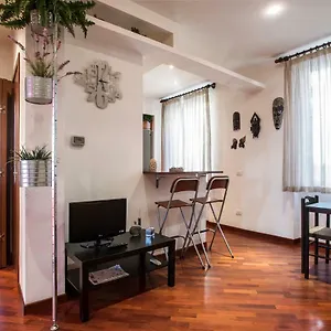 Appartamento Colosseum Few Step Cozy House, Roma